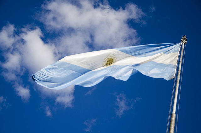 ¿Cuánto cuesta importar y nacionalizar un auto en Argentina